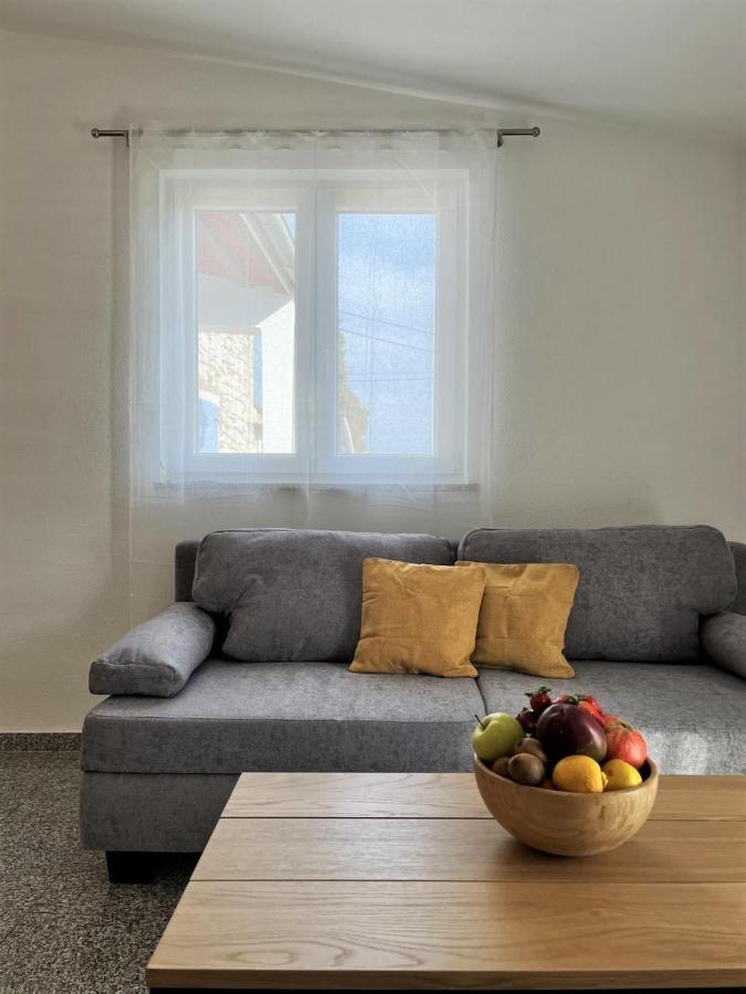 Apartment Lorun 47 Tar-Vabriga Eksteriør bilde